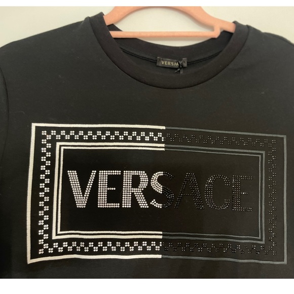 Authentic NEW Versace bling logo shirt💎 - Picture 4 of 9